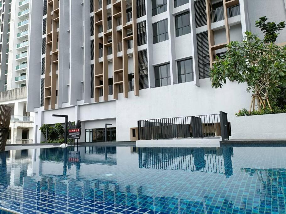 Sky Trees 4 Guests High Floor Smart Tv Garden View A1801 Διαμέρισμα Τζόχορ Μπάχρου Εξωτερικό φωτογραφία