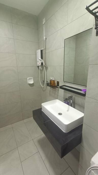 Sky Trees 4 Guests High Floor Smart Tv Garden View A1801 Διαμέρισμα Τζόχορ Μπάχρου Εξωτερικό φωτογραφία